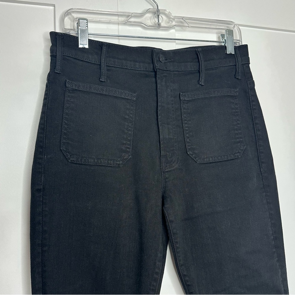 MOTHER Patch Pocket Insider Ankle Mid-Rise Crop Flare Jeans 30 10 black pitch - Picture 6 of 15